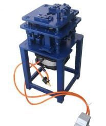 ĐỘT DẬP ĐA NĂNG 17 DAO KHÍ