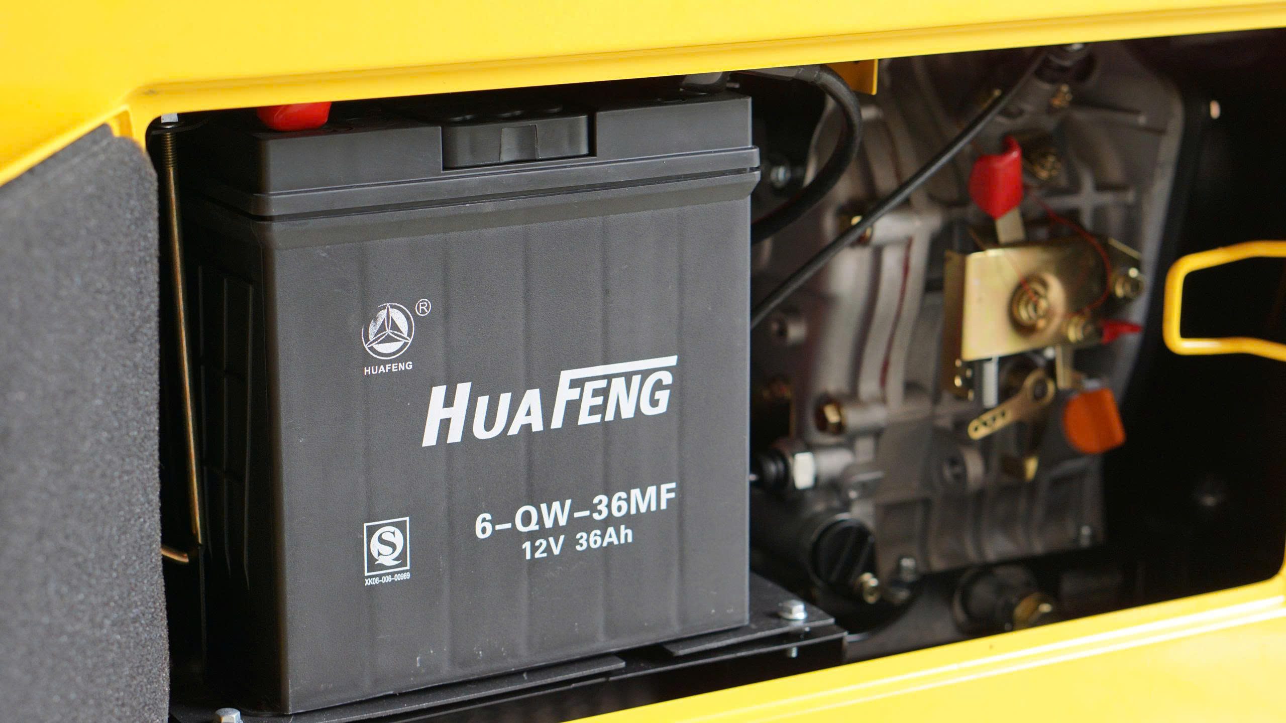 SILENT DIESEL GENERATOR 10000-CE 5 SILENT DIESEL GENERATOR 10000-CE - Ảnh 5